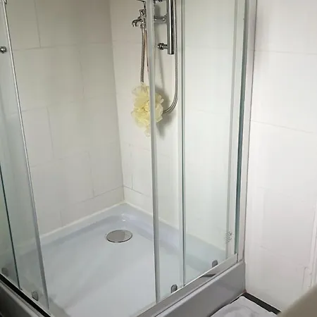 T2 Proche Du Ch D'arras